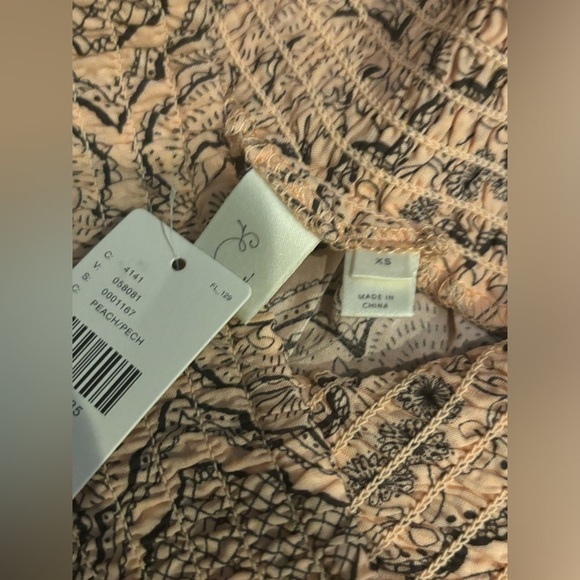 Anthropologie peach and black split leg pants - Picture 5 of 6